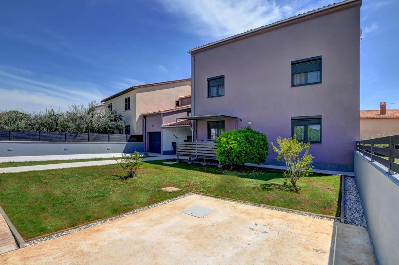 Apartments Kajfes Fažana Eksteriør bilde
