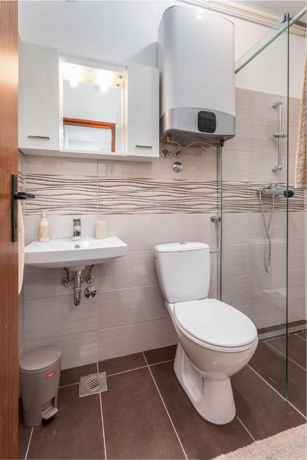 Apartments Kajfes Fažana Eksteriør bilde