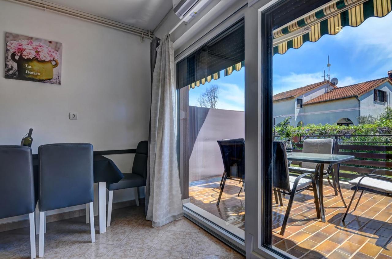 Apartments Kajfes Fažana Eksteriør bilde